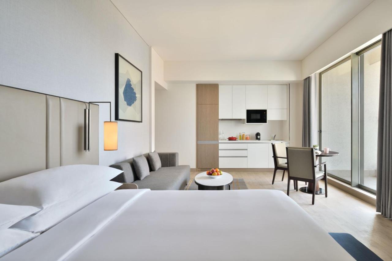 Marriott Executive Apartments Navi Mumbai Esterno foto