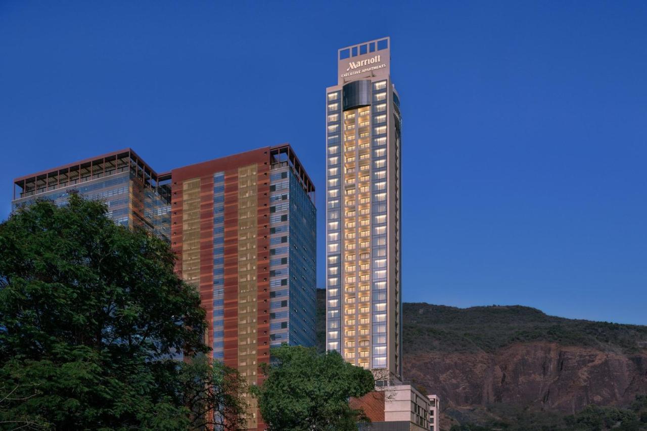 Marriott Executive Apartments Navi Mumbai Esterno foto