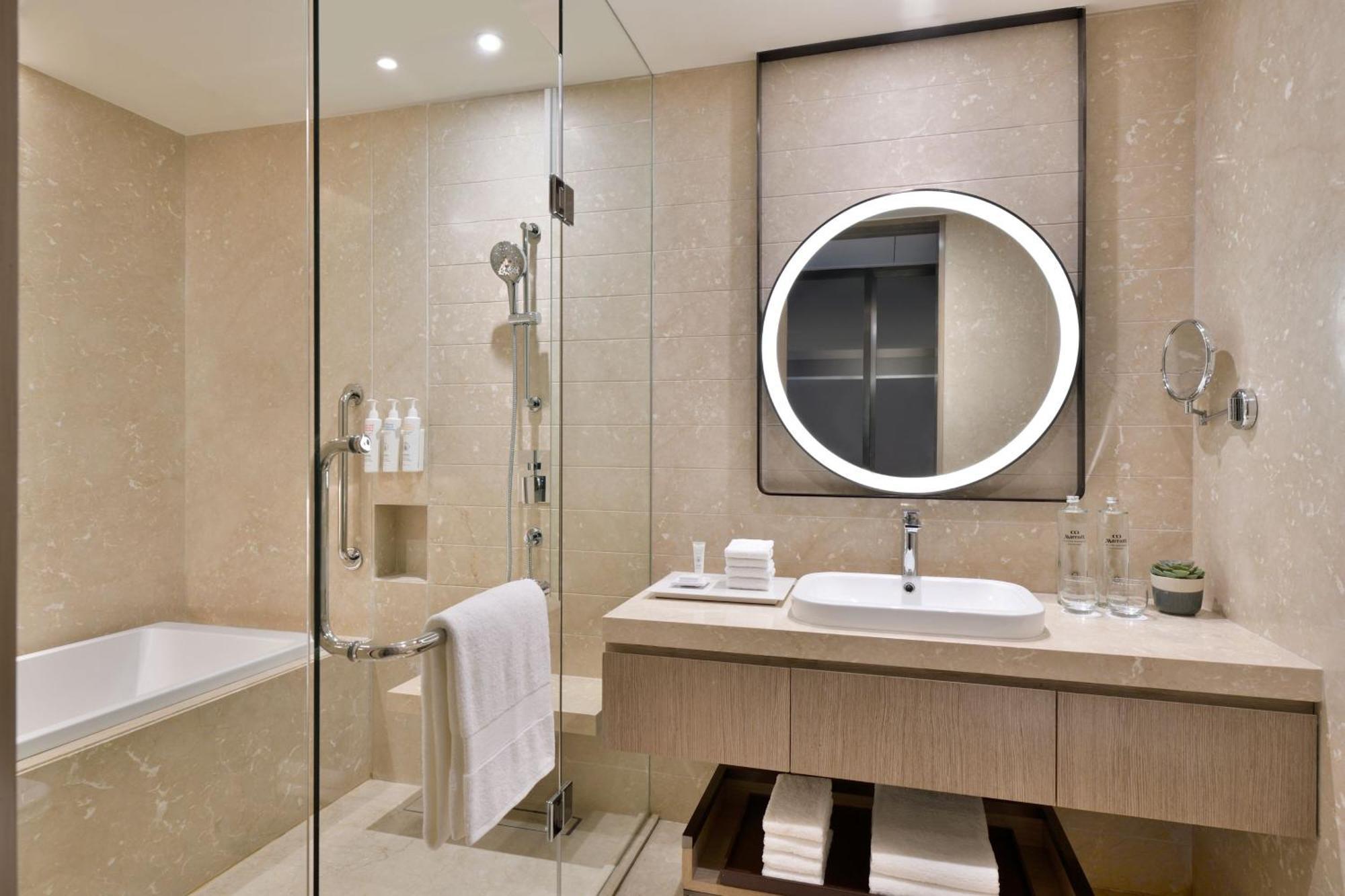 Marriott Executive Apartments Navi Mumbai Esterno foto