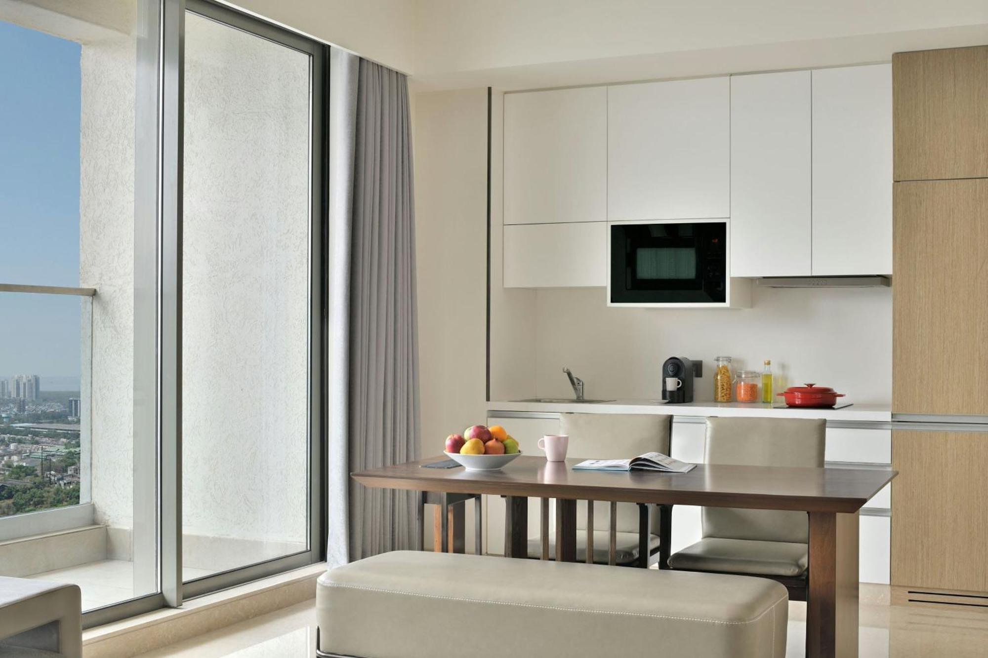Marriott Executive Apartments Navi Mumbai Esterno foto