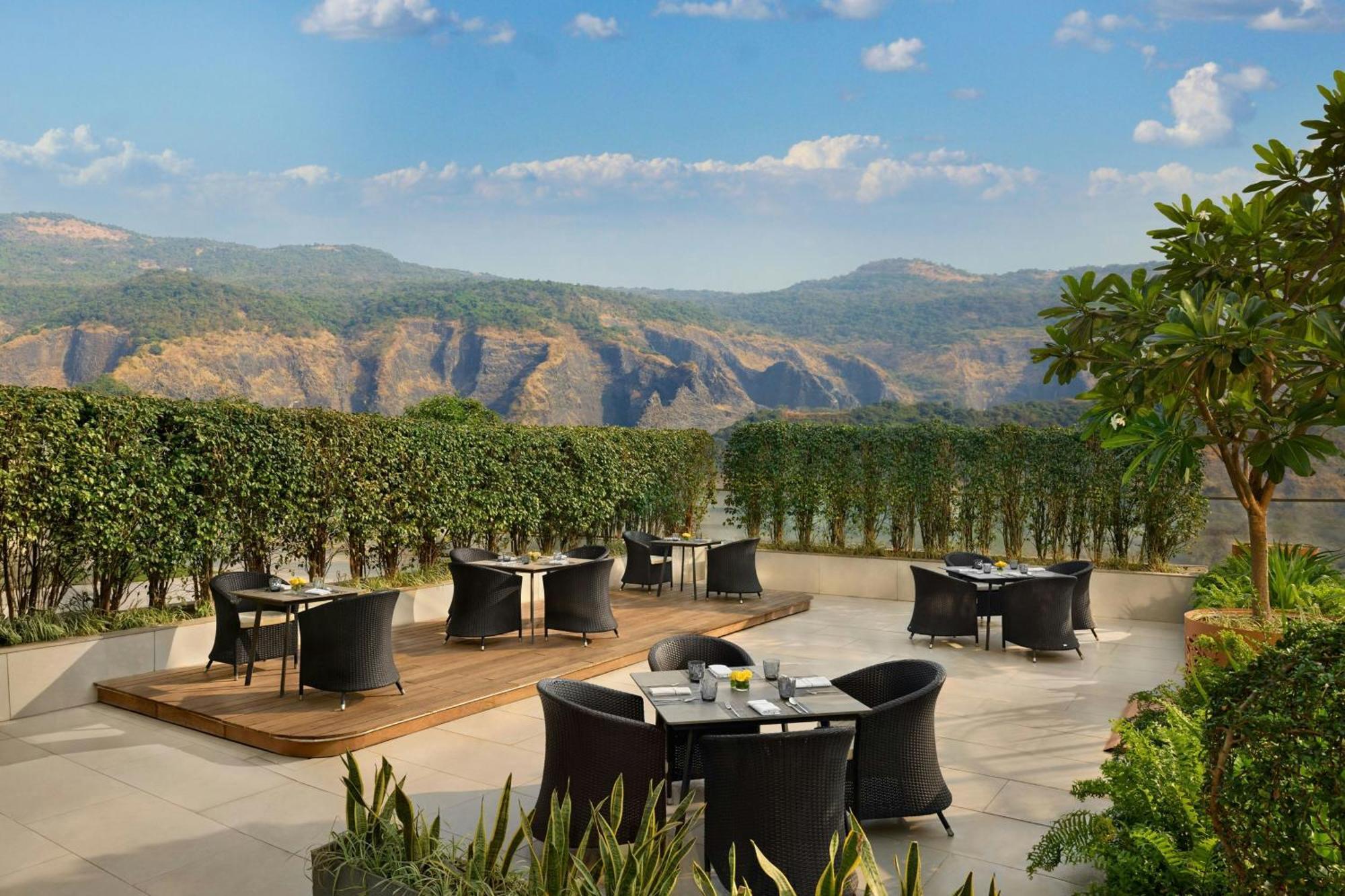 Marriott Executive Apartments Navi Mumbai Esterno foto